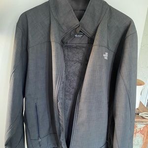men’s north face winter jacket 🪐